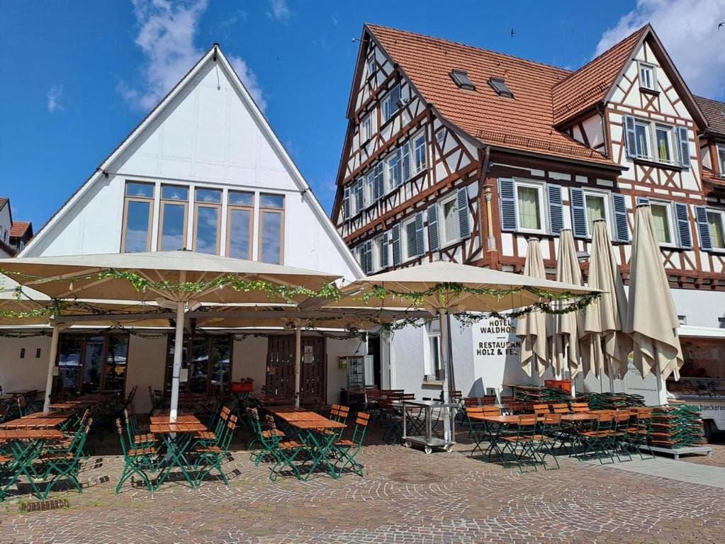 Zimmer und Ambiente im Stadthotel Waldhorn